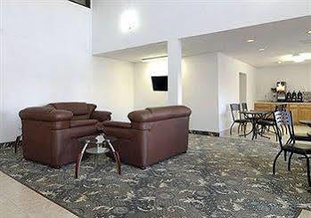 Baymont By Wyndham Beloit Otel Dış mekan fotoğraf